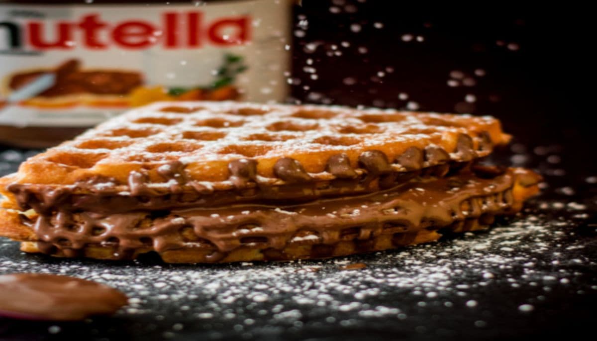 Basic Nutella Waffle