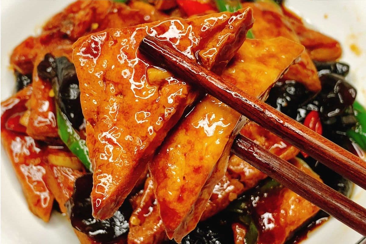 Pork with Fried Tofu Homestyle (家常豆腐)