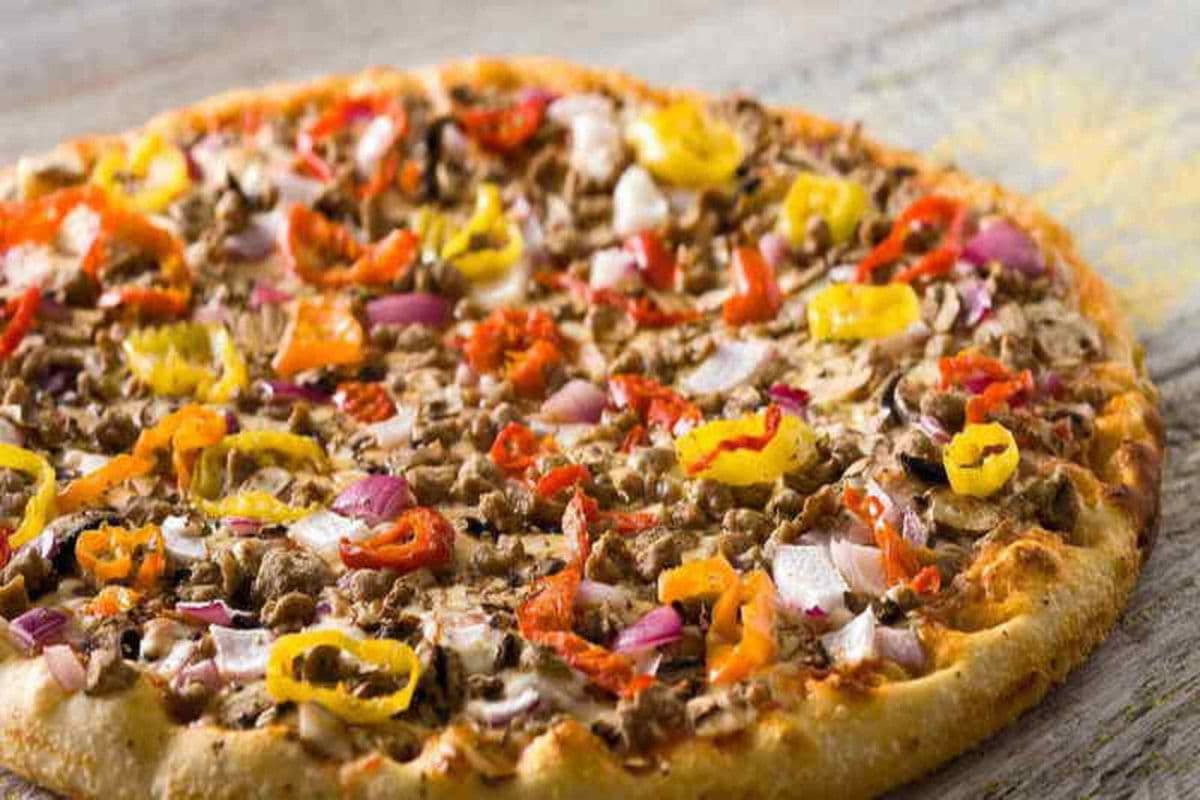 Medium Brando Pizza