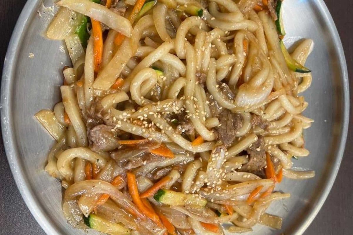 Korean Style Stir-Fried Udon(Non-Spicy)