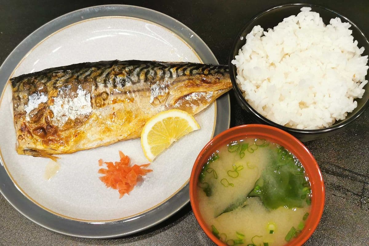 Grilled Mackerel Don