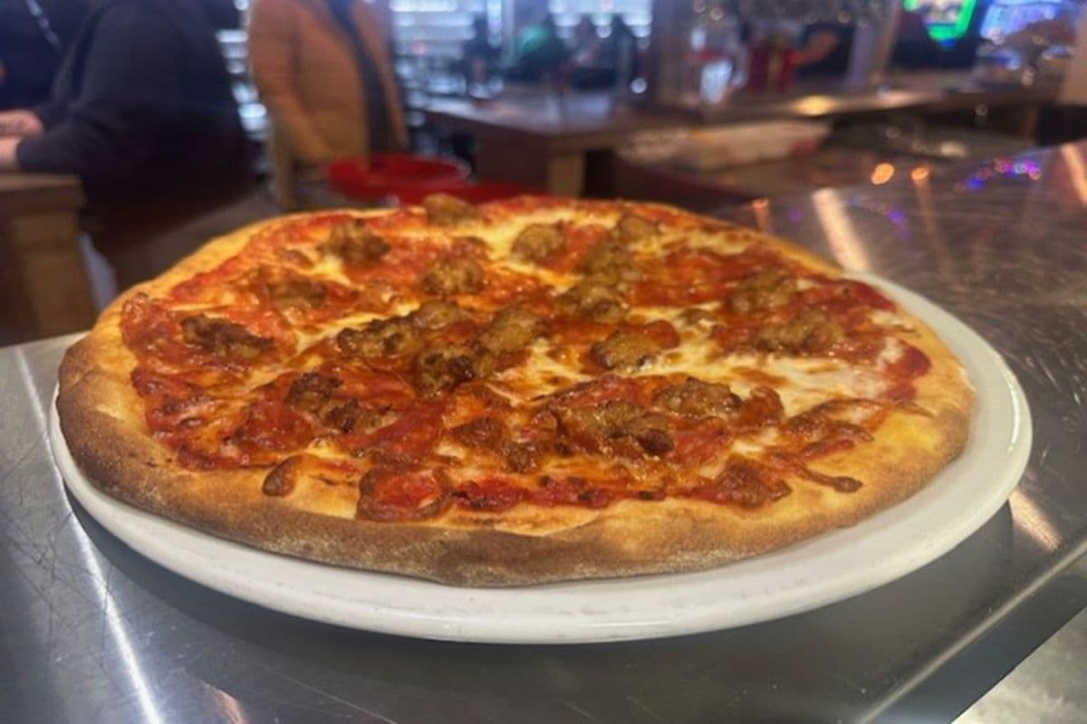 Pizza Calabrese