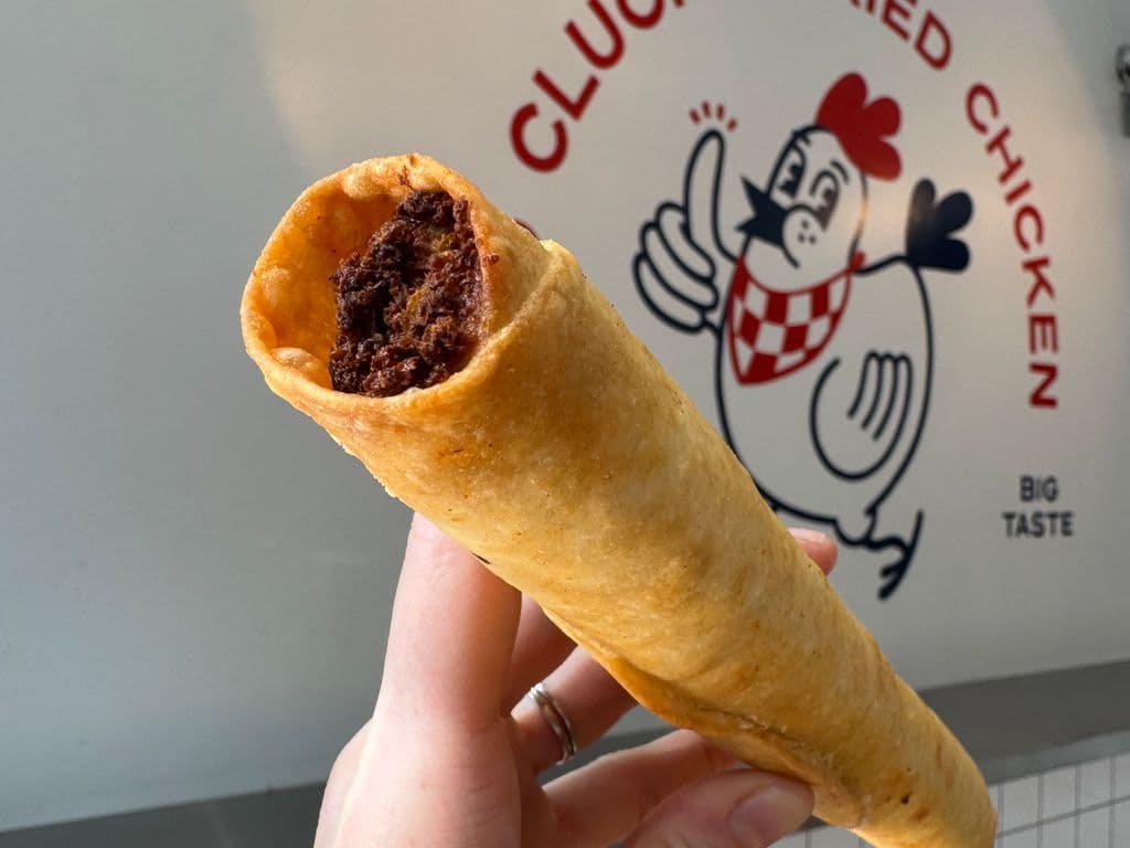 NASHVILLE HOT CHICKEN TAQUITO