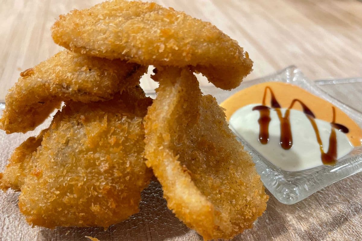 Calamar Tempura (6 mcx) / Calamari Tempura (6 pcs)