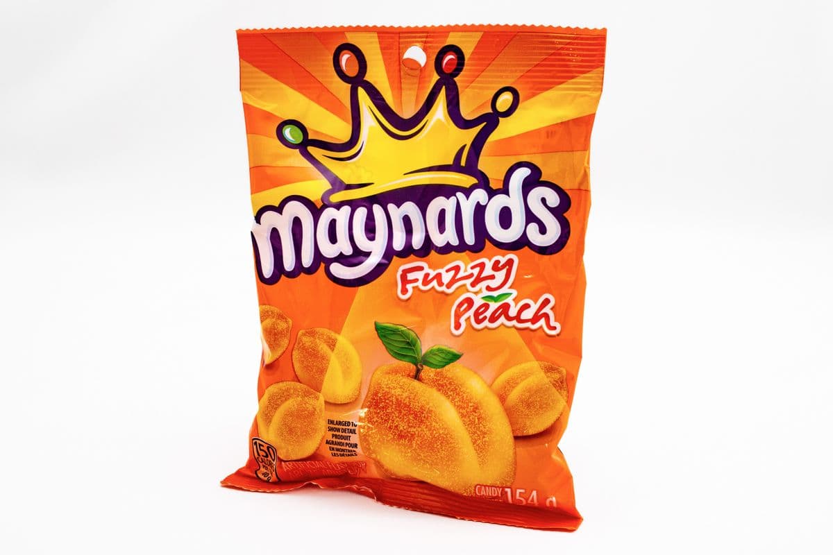 MAYNARDS FUZZY PEACH 154G