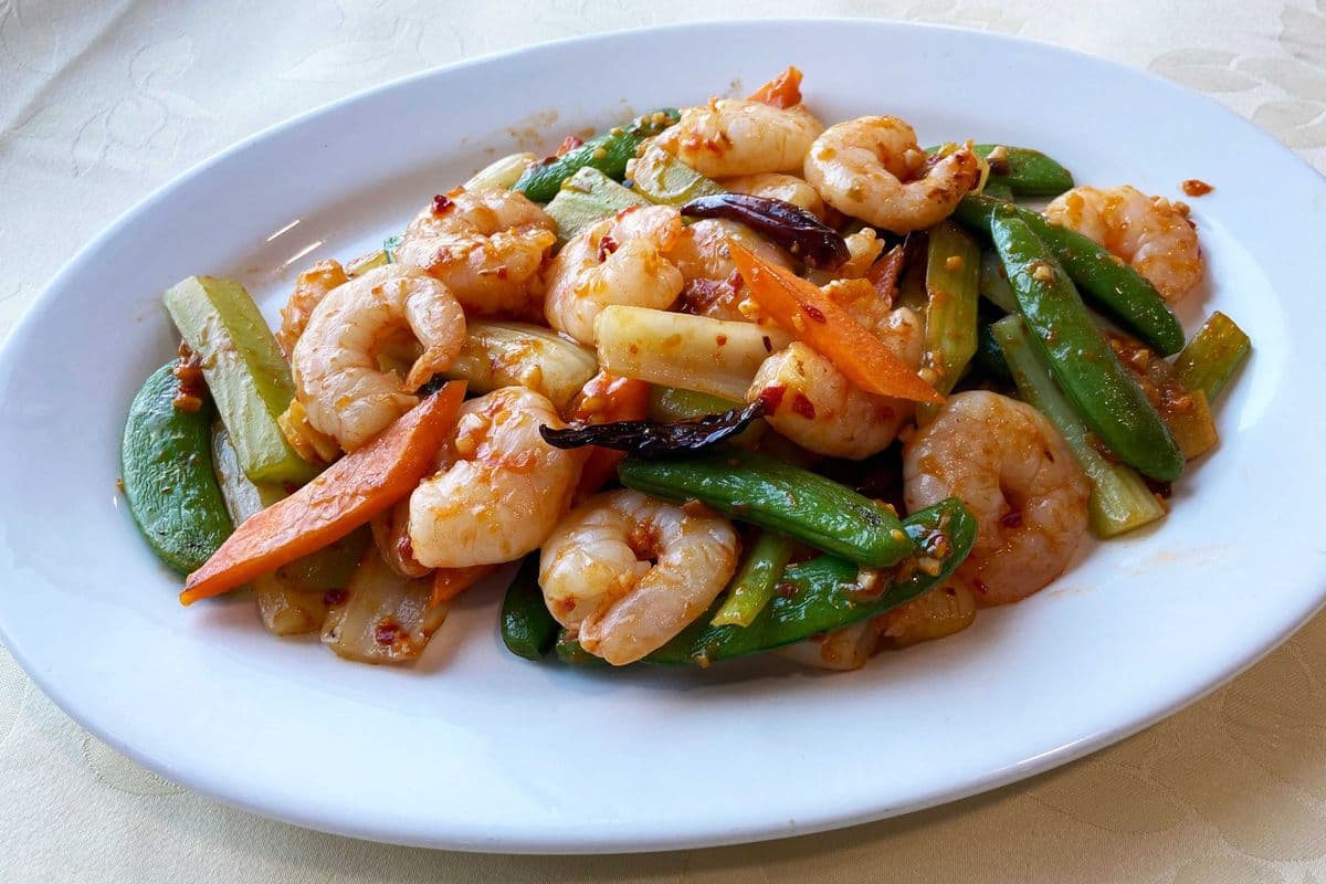 55. Fried Shrimp with Chili 四川蝦仁