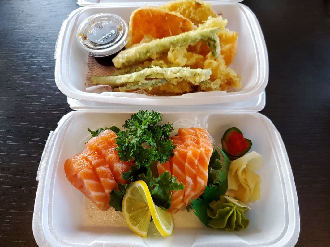 201. Salmon Sashimi (8 pcs), Shrimp, and Vegetable Tempura Set