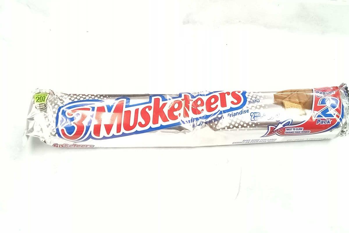 Three Musketeers (93 g)