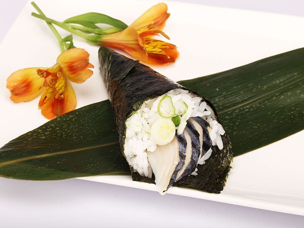 Mackerel Hand Roll