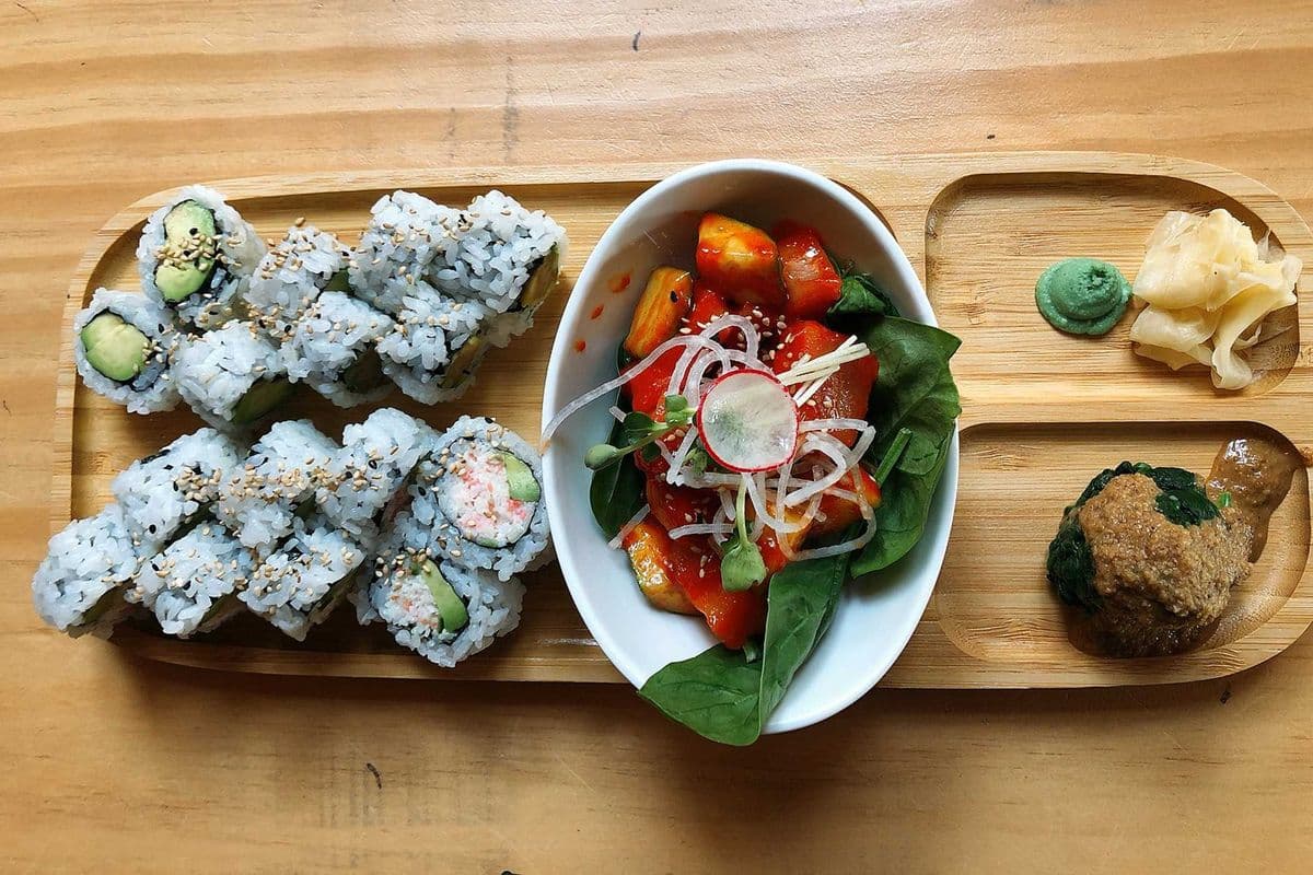 Spicy Tuna Sashimi Plate