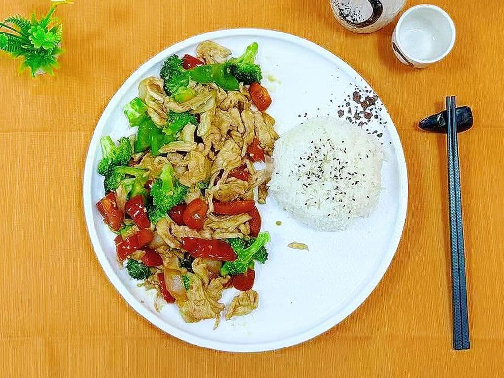 Chicken with Broccoli