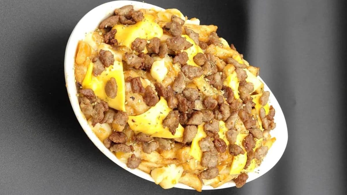 Burgeratti Poutine