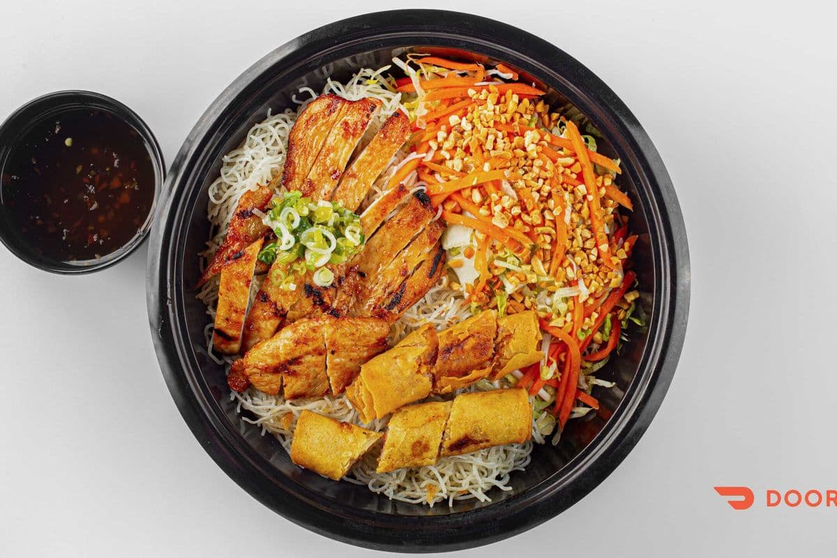 41. BBQ Chicken Lemongrass and Spring Rolls with Vermicelli - Bun Ga Nuong Cha Gio