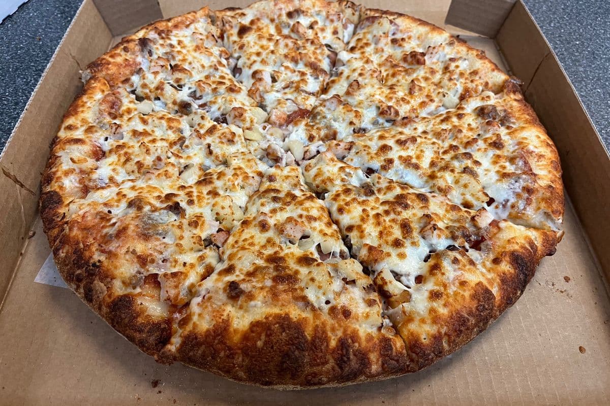 14" Large Unlimited-Topping Pizza