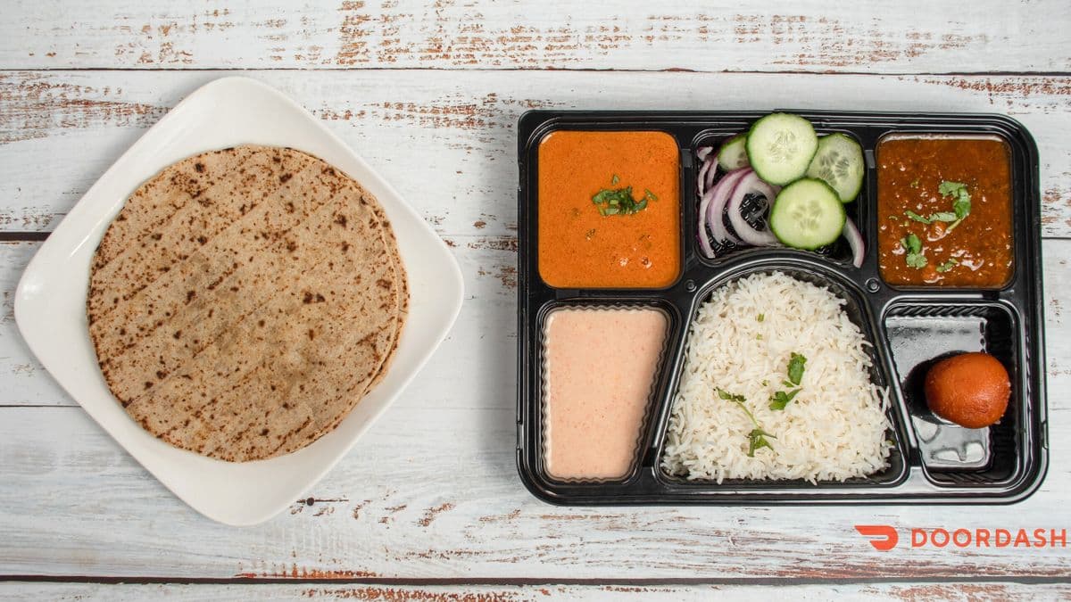 Veg Thali -3 Curries,2 Roti, Rice, Salad, Sweet