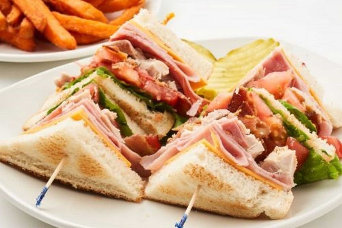 Chef's Club Sandwich