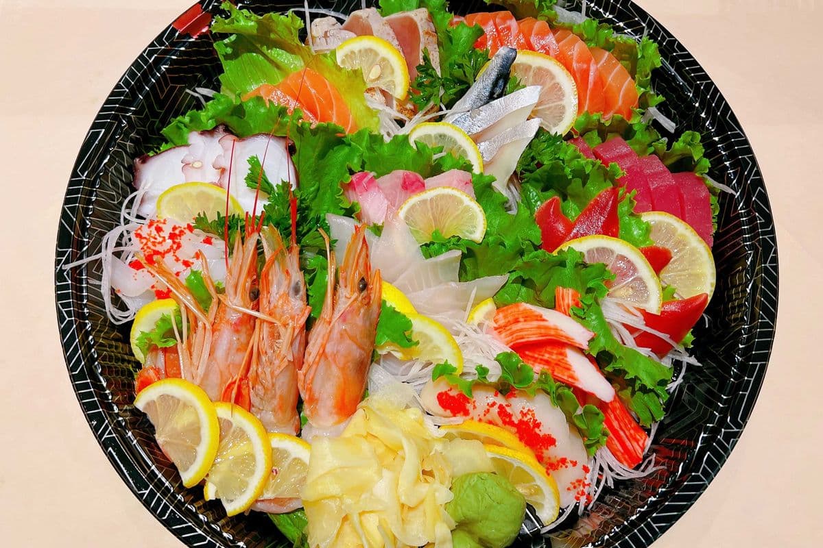 Assorted Sashimi Tray