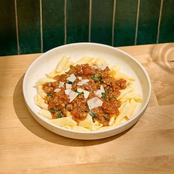 Gluten-friendly Penne Bolognese