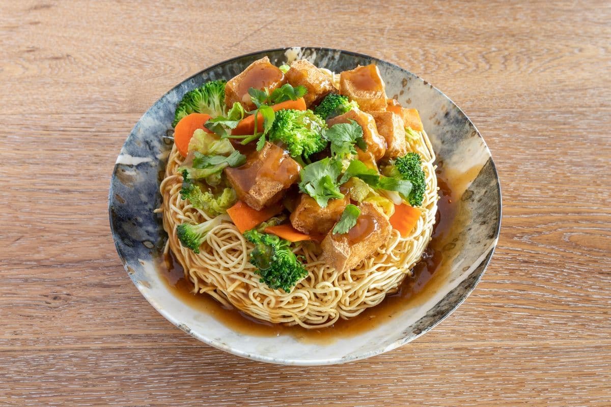 61. Tofu and Vegetable Chow Mein
