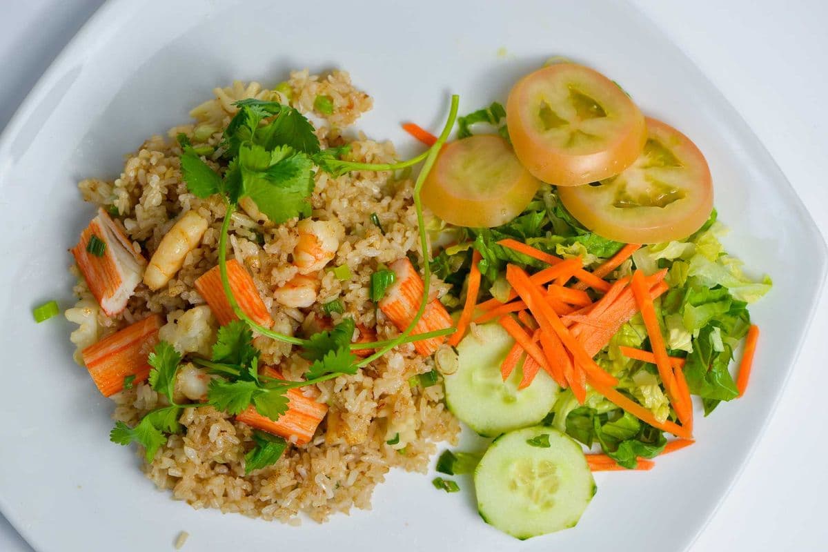 C16. Cơm Chiên - Fried Rice