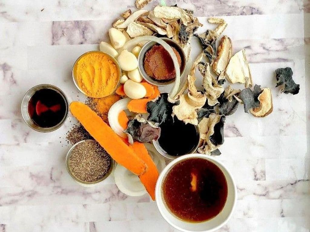 Immunity Sipping Broth