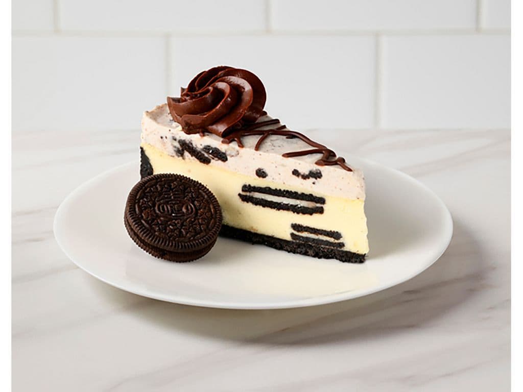 Oreo Cookies and Cream Cheesecake
