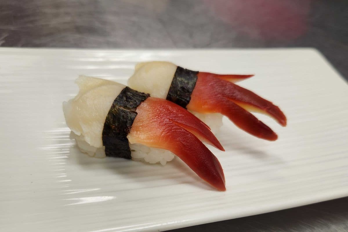 Surf Clam Sushi(2pcs)