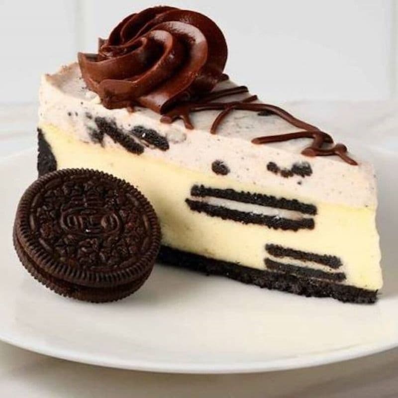 Oreo Cookies & Cream Cheesecake