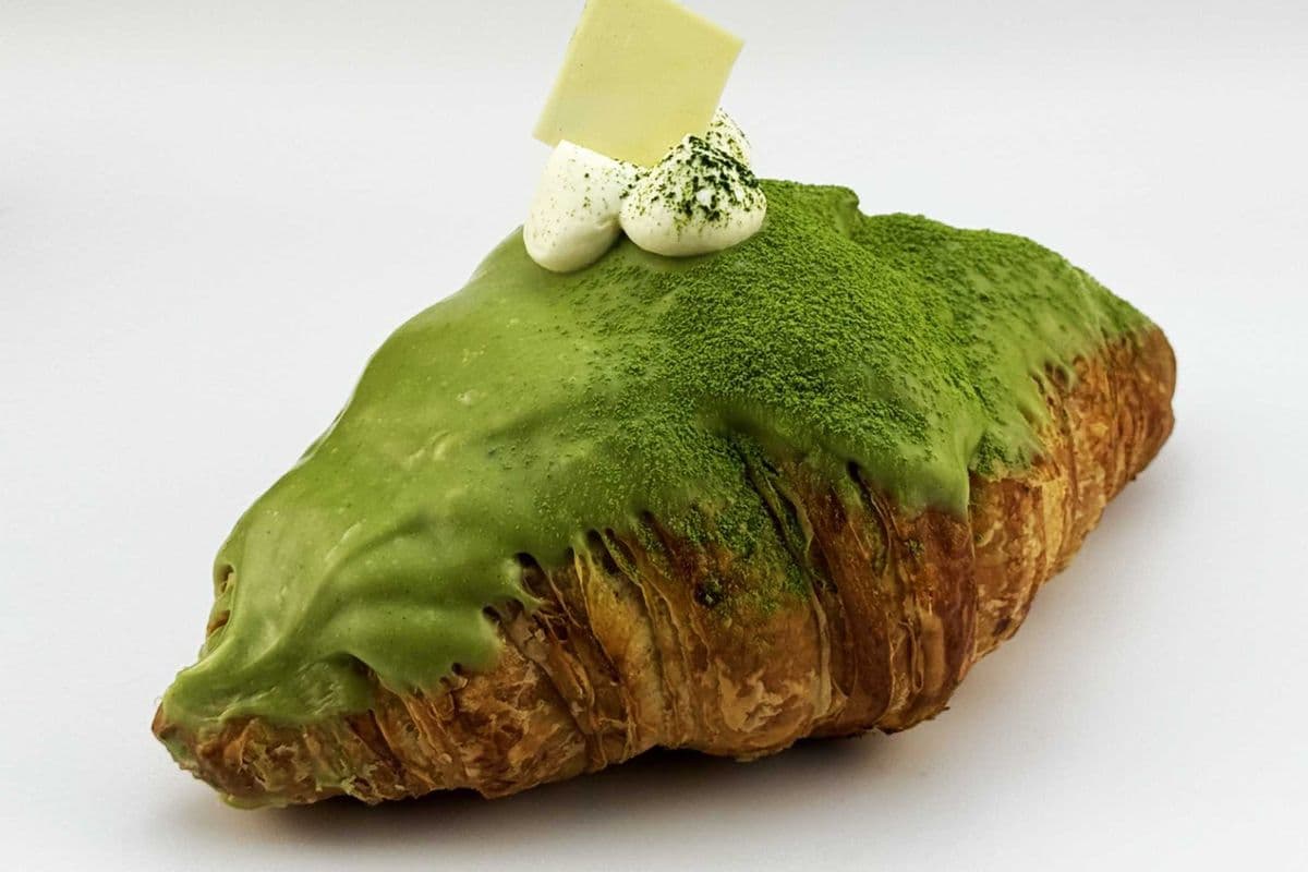 Croissant - Matcha Pastry Cream