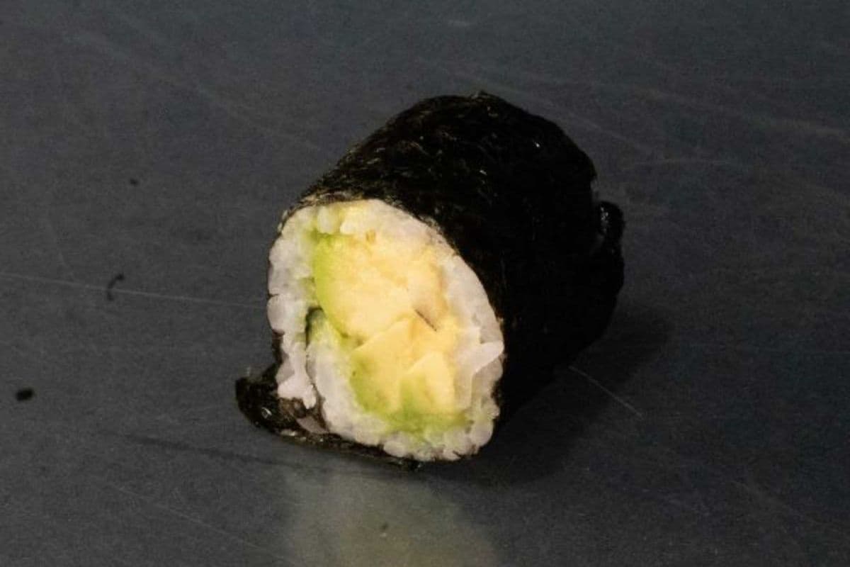 1141. Avocado Roll
