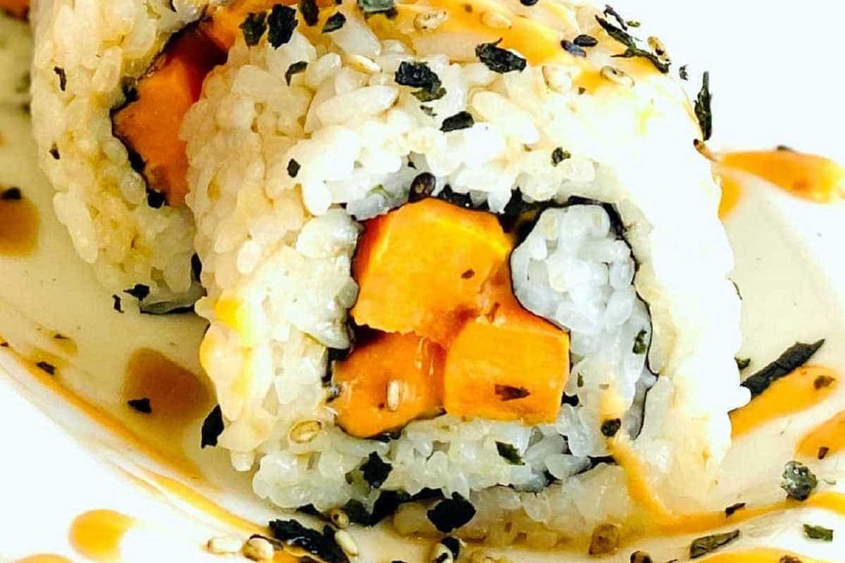Yam and Asparagus Tempura Roll (8 pcs)