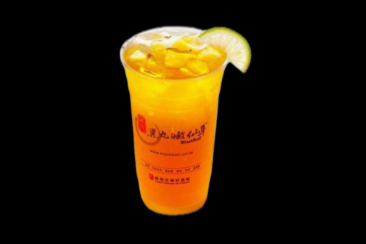 Winter Melon Tea with Aiyu Jelly (L) 香柠爱玉冬瓜露 (L)