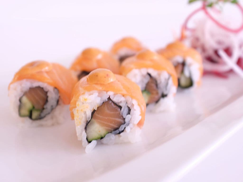Spicy Salmon Roll