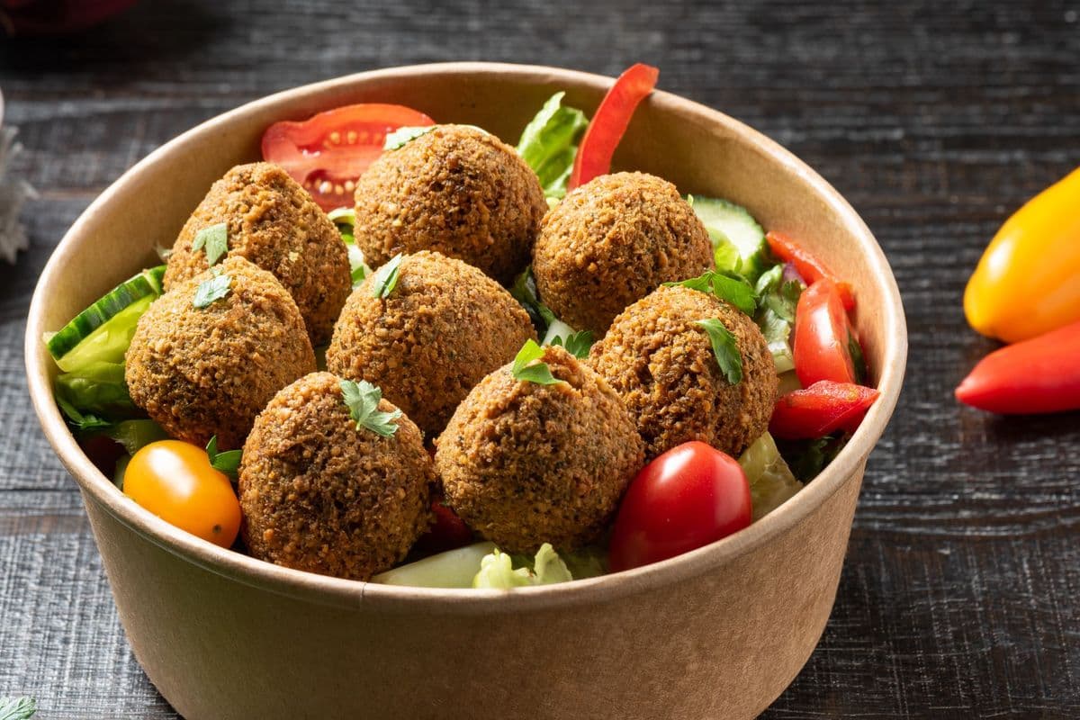 Falafel Salad Vegetarian