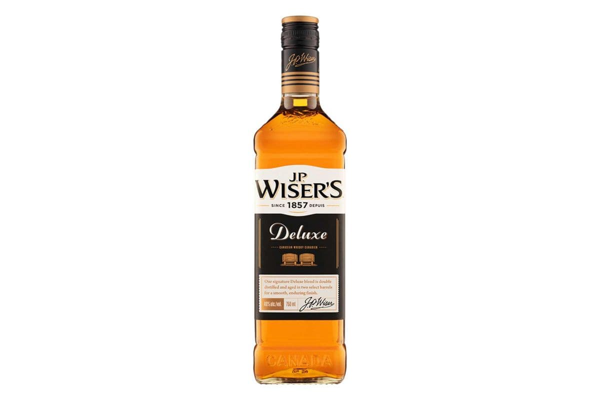 Wisers Deluxe (1 x 750 ml Bottle)