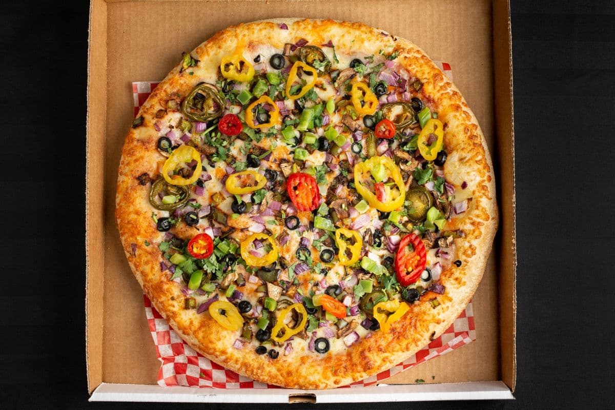14" Large Veggie Delight Pizza