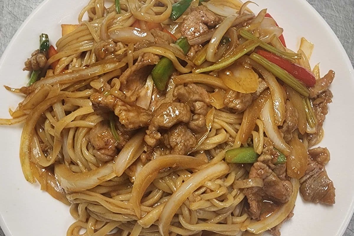 1111. Hand-Pulled Ramen Stir-Fried
