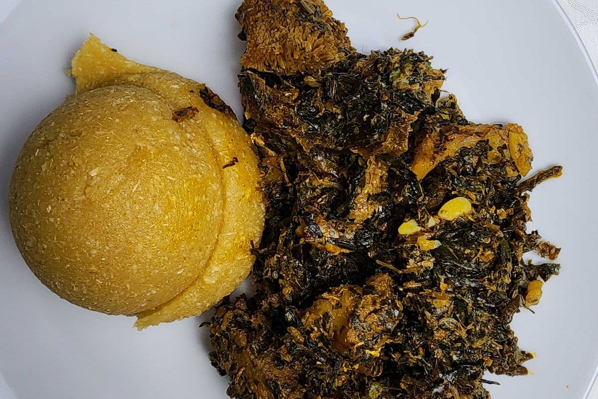 Gari (Eba) with Soup