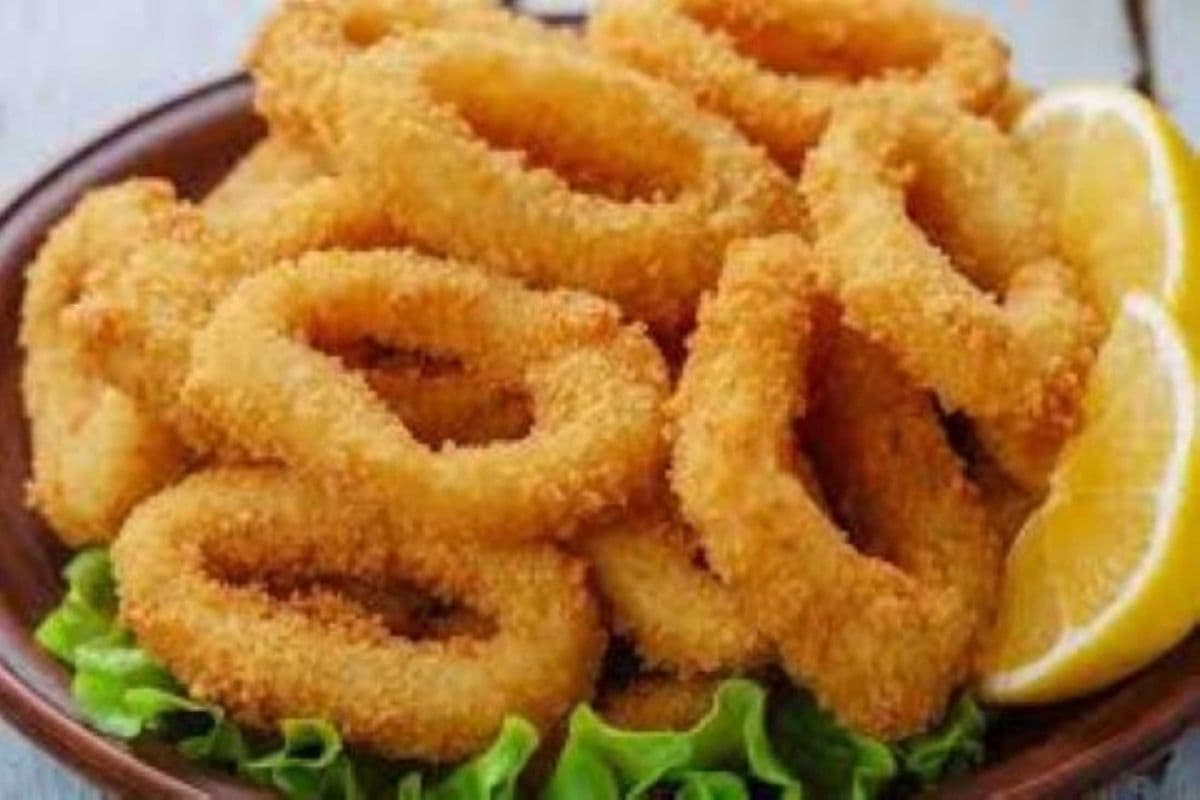 F6. Fried Breaded Squid Rolls