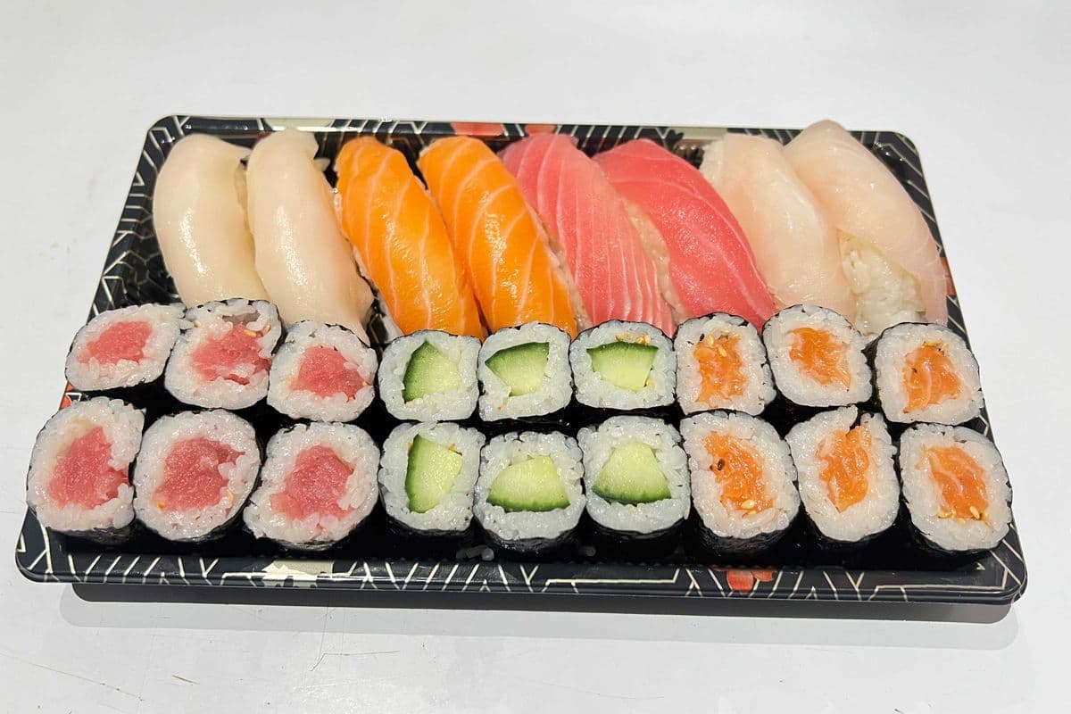 E2. Sushi Maki#2 (26 Pcs)