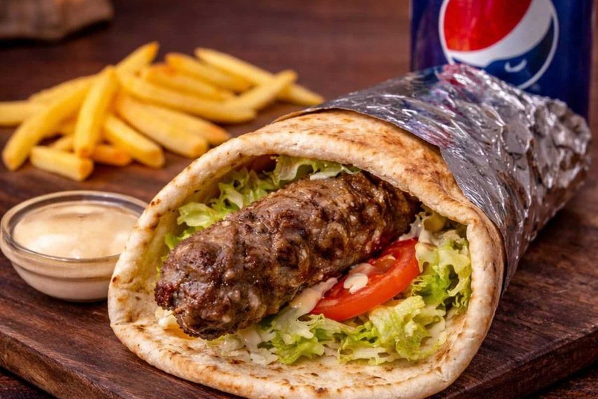 Diplo Pita Kebab de Boeuf (Halal)/ Beef Kebab Roll (Trio )🌶️ (Moyen / Medium )