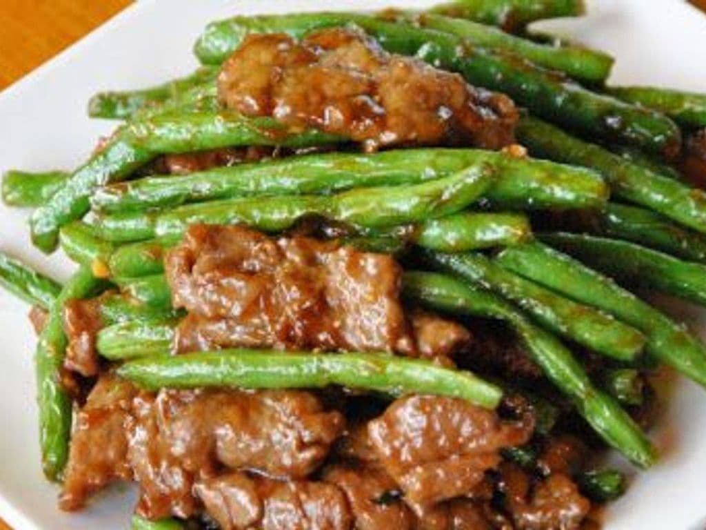Stir Fried Beef with Beans牛肉豆仔
