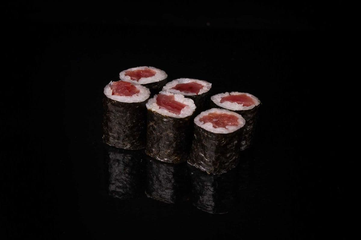 Hosomak with Tuna