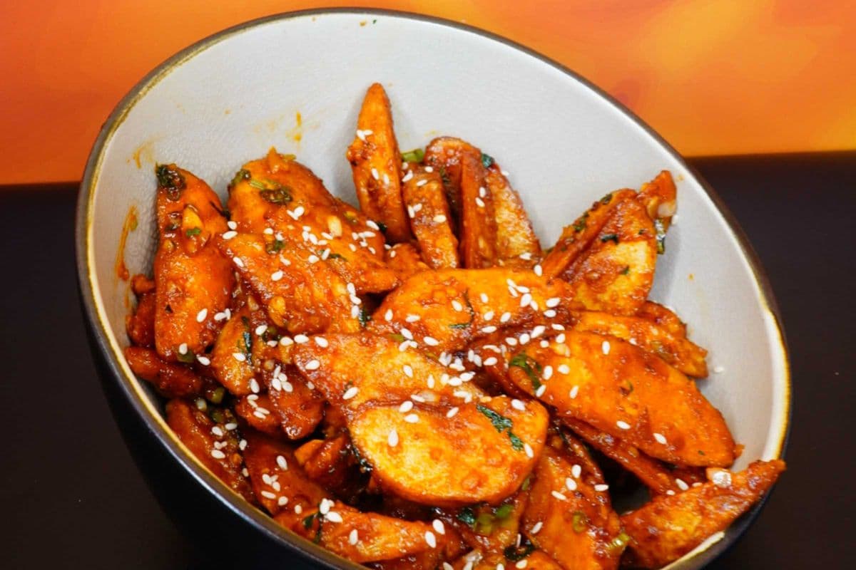 HONEY CHILLI POTATO