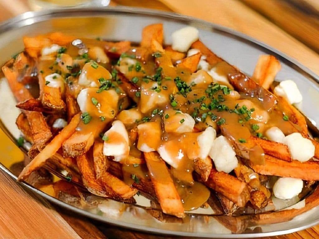 Paneer Poutine 