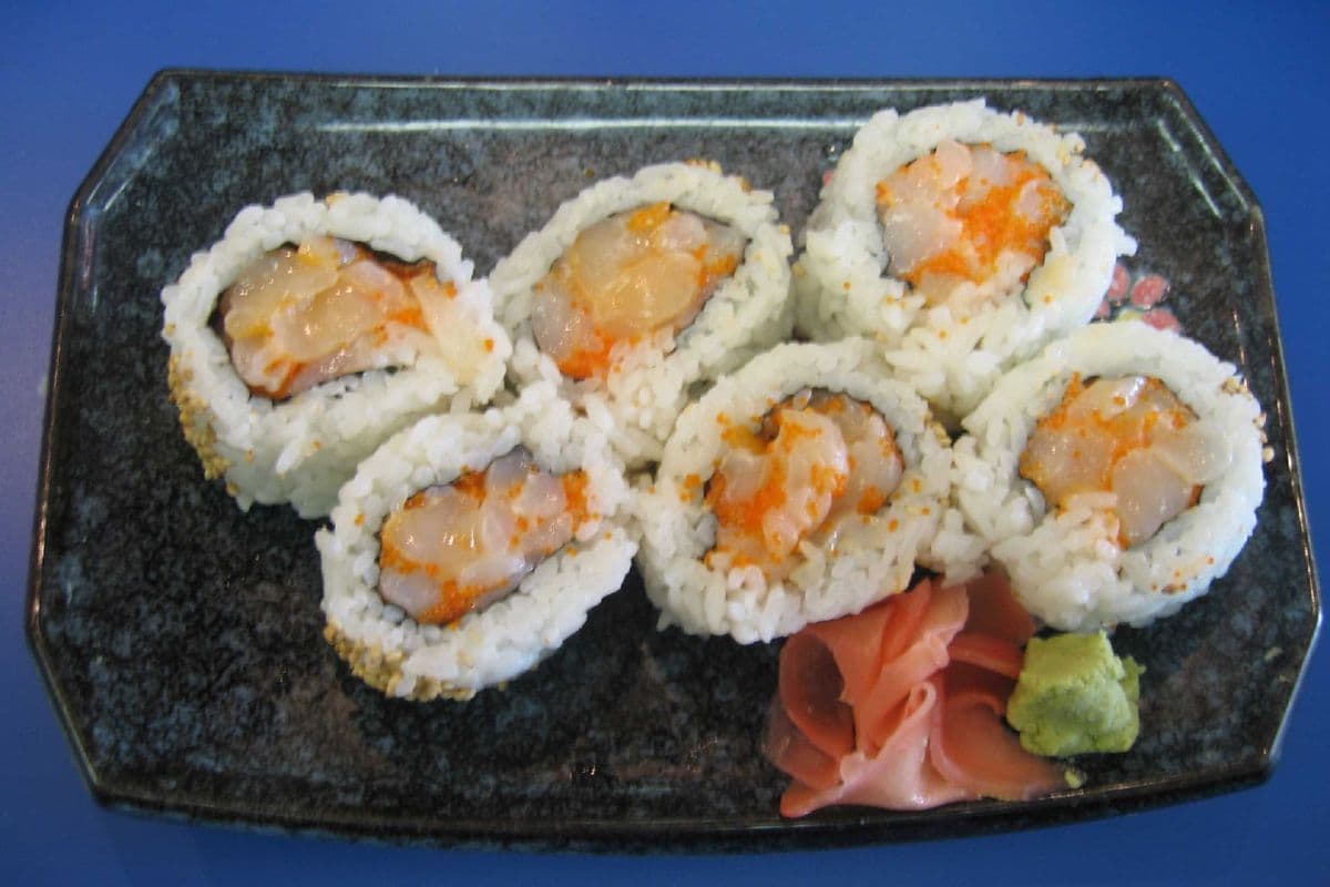 Chopped Scallop Roll