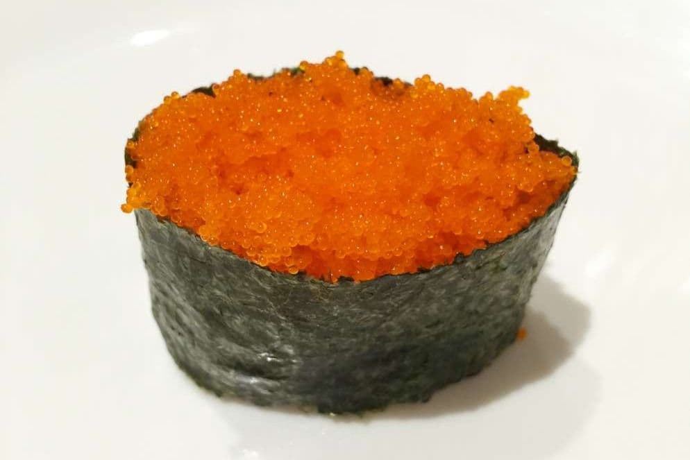 S14. Flying Fish Egg Sushi (2 pcs)