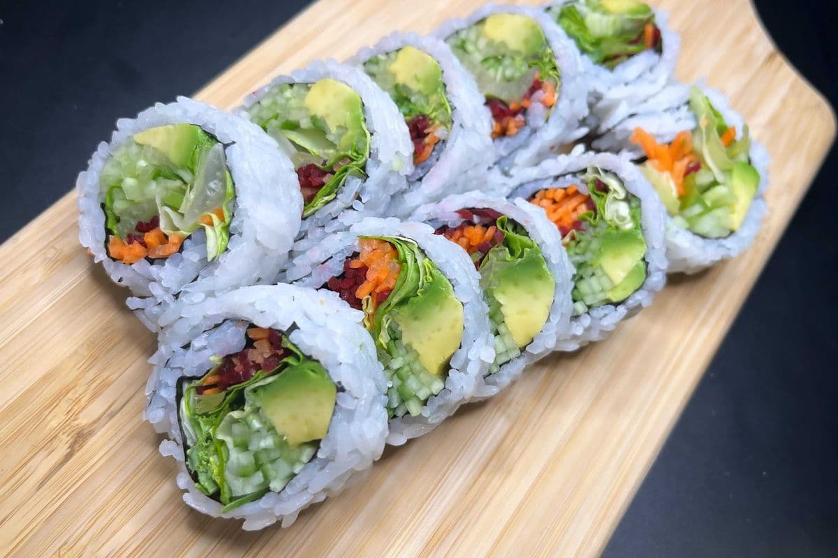 Big Vege Roll (10 pcs)