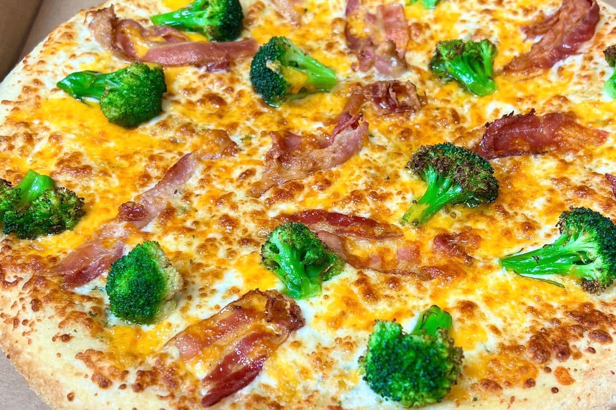 10" Small Broccoli Cheddar Pizza