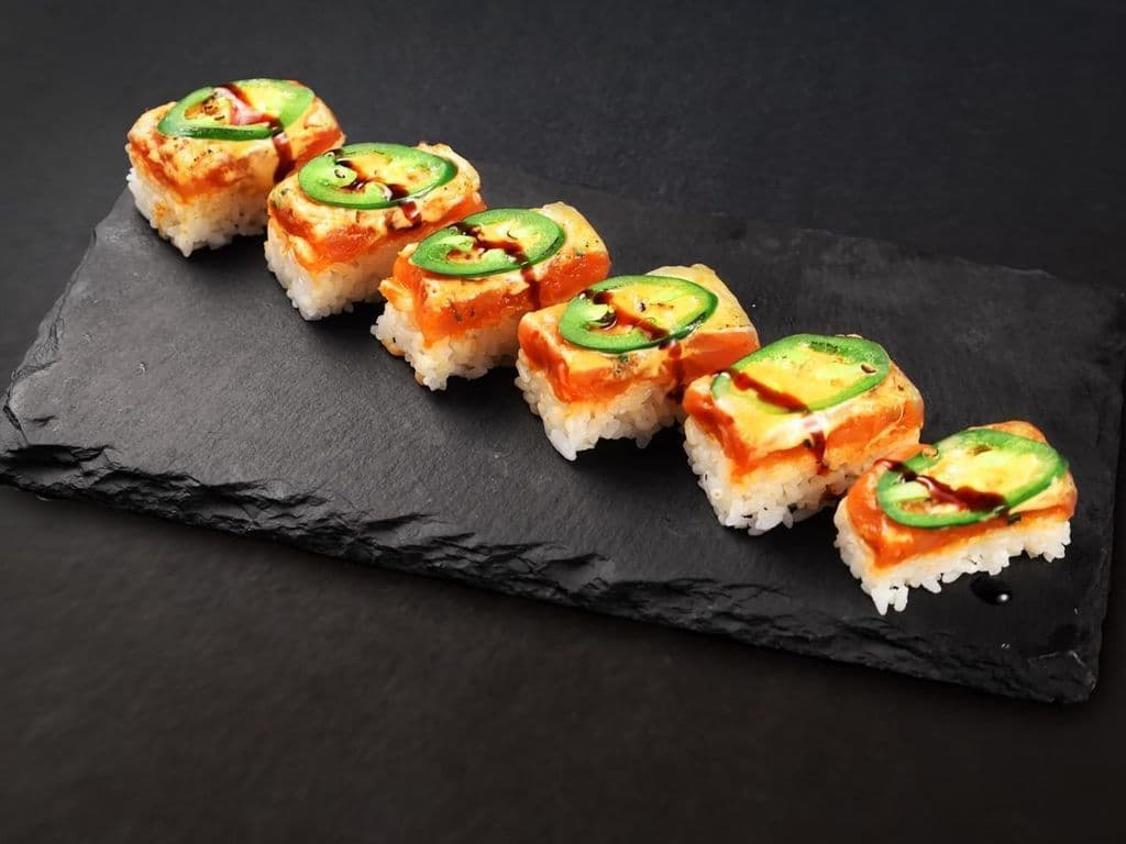 Aburi Spicy Tuna Oshi.